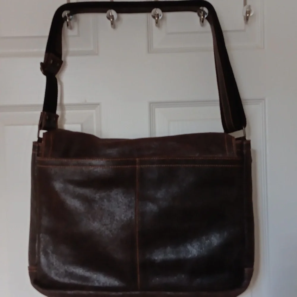 Sale!!!Vintage Distressed Large Brown Leather Messenger Bag.HandCrafted.Unisex.